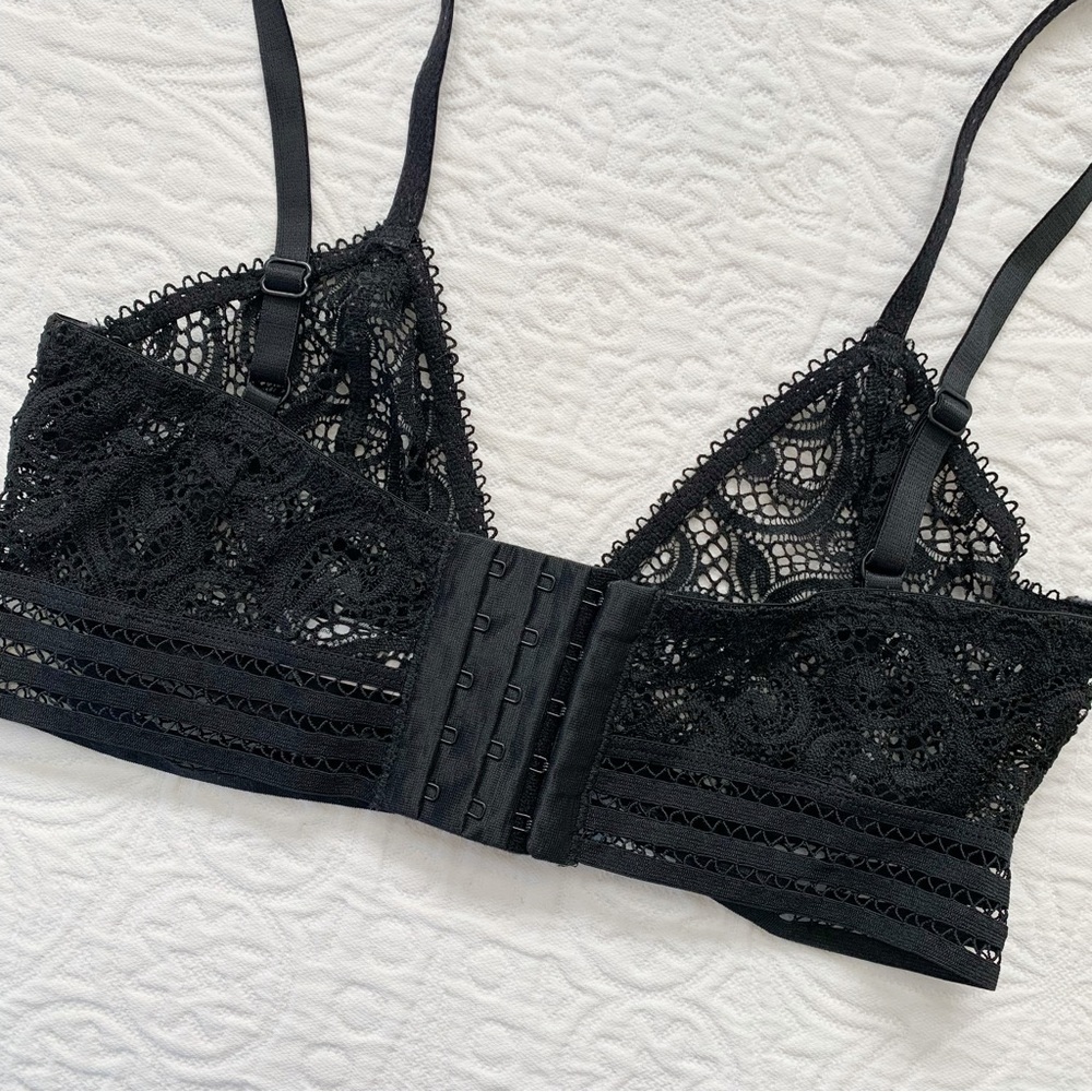 Else Lingerie Paisley Bralette, Black (32D) - Picture 4 of 5